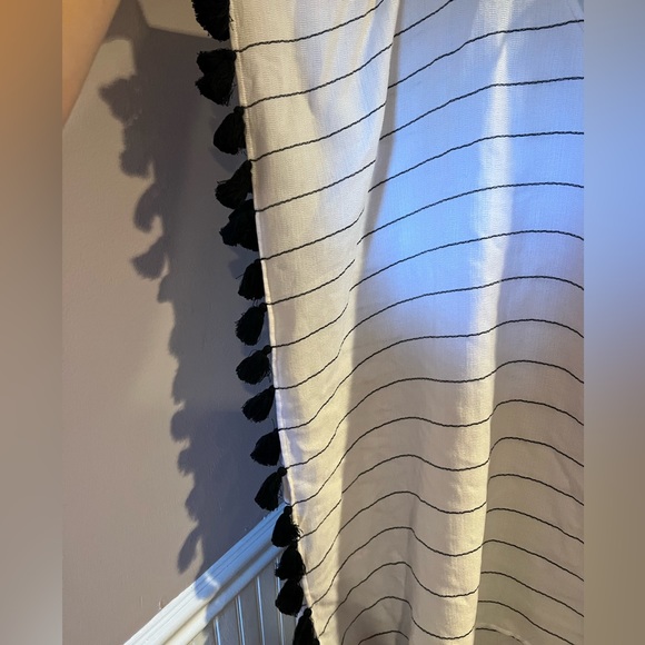 Anthro beach coverup - Picture 2 of 4